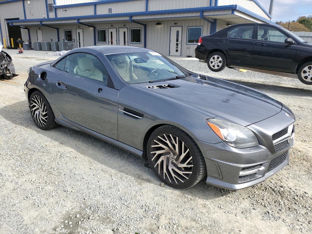 Lot #3024515415 2016 MERCEDES-BENZ SLK 300