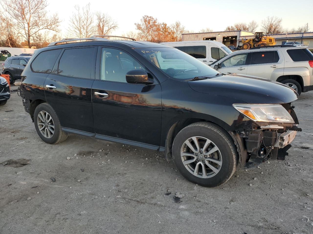 Lot #2996756952 2016 NISSAN PATHFINDER