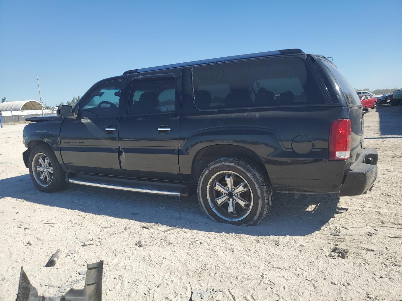 Lot #3031531817 2003 CADILLAC ESCALADE E