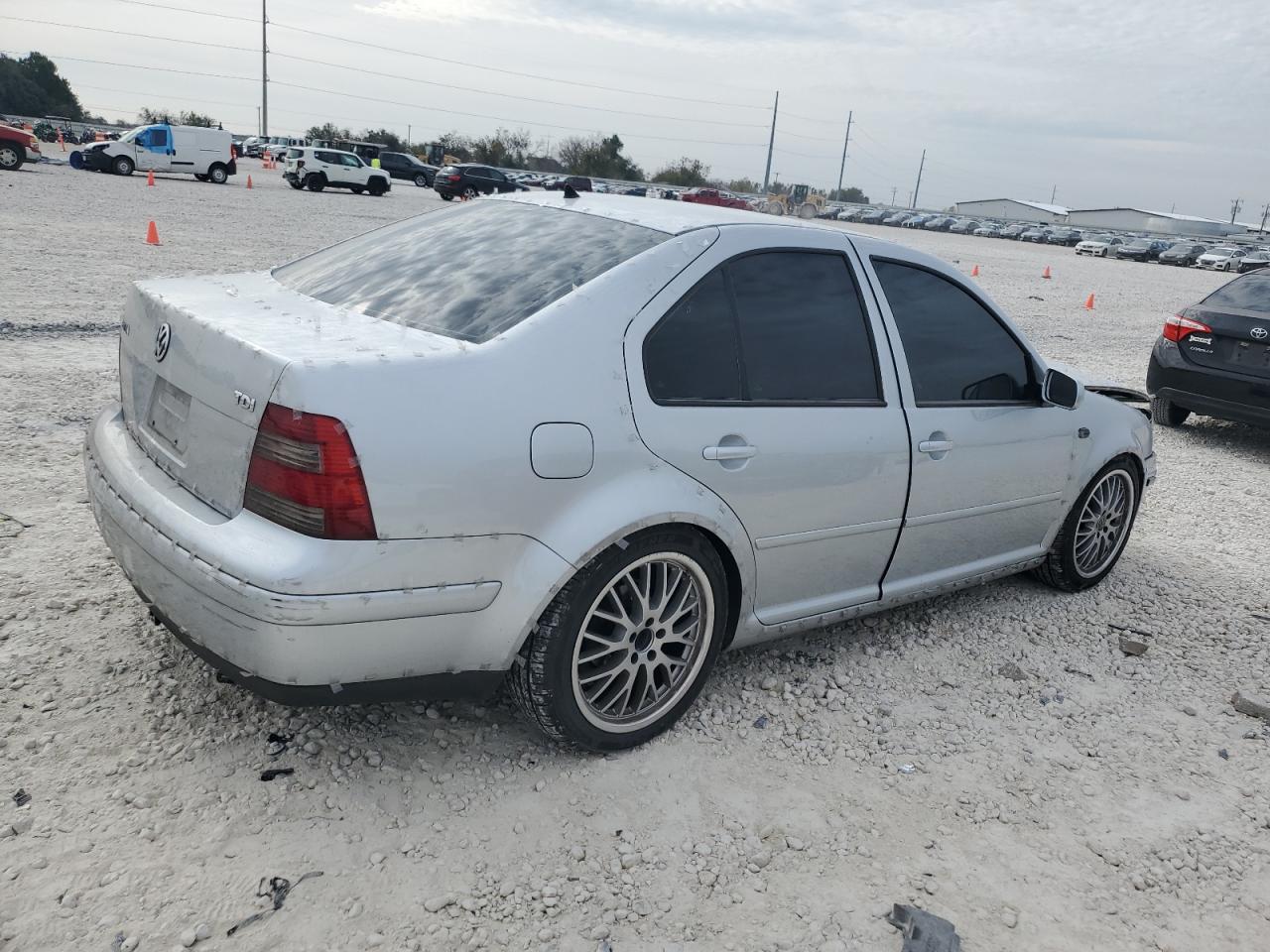 Lot #3031885182 2003 VOLKSWAGEN JETTA GLS