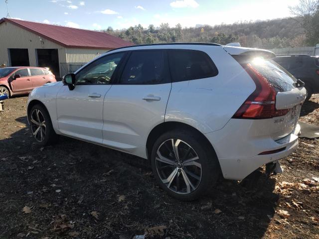 VOLVO XC60 ULTIM 2024 white  gas YV4L12RM9R1714600 photo #3