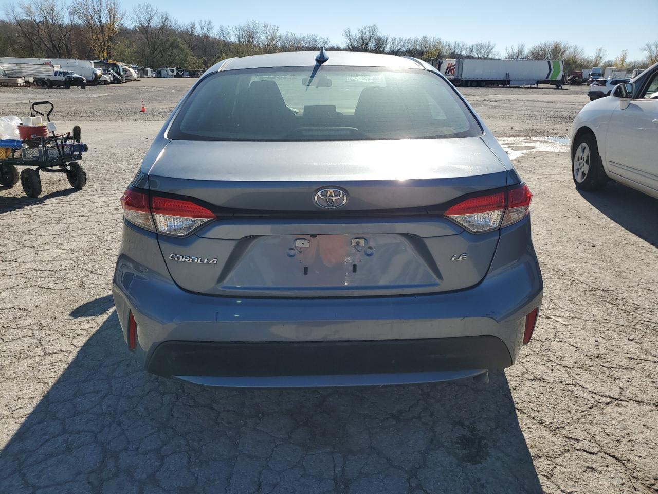 Lot #2988712433 2020 TOYOTA COROLLA LE