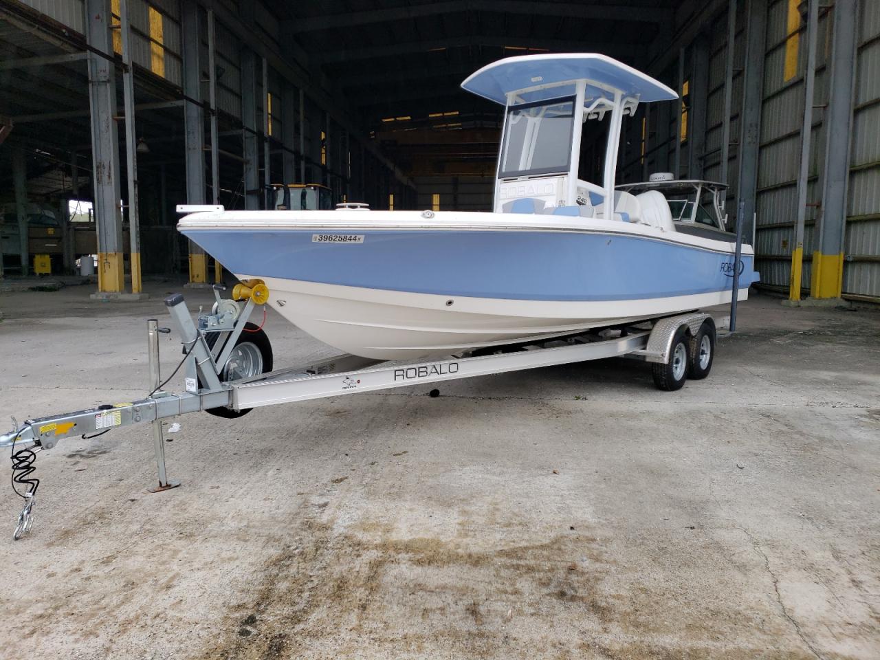 Lot #3296932889 2023 ROBALO/US MARINE CAYMAN 246