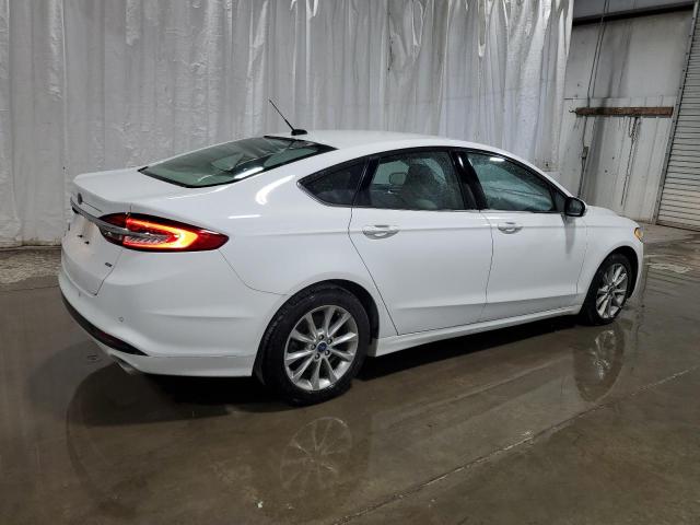 VIN 3FA6P0H76HR384214 2017 Ford Fusion, SE no.3