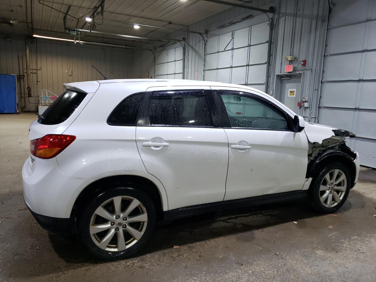 Lot #2996676512 2014 MITSUBISHI OUTLANDER