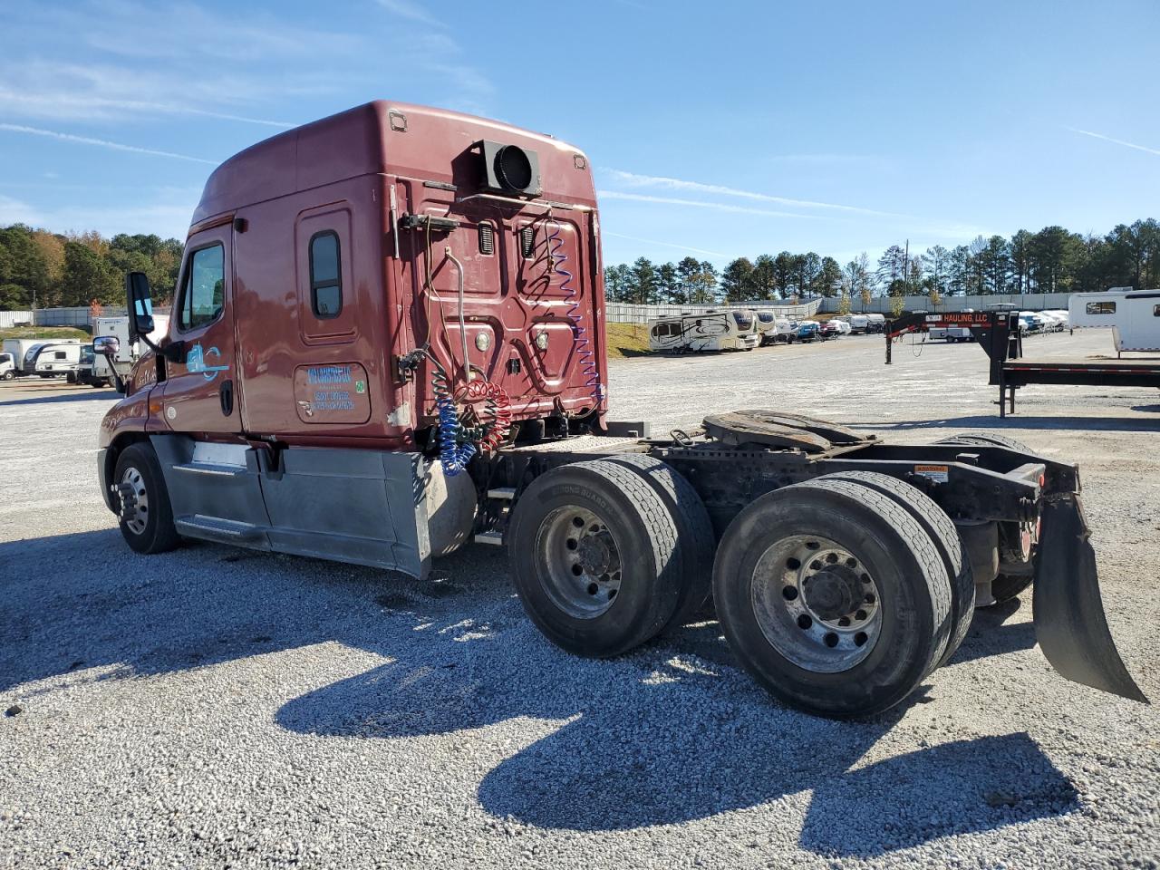 Lot #2986609289 2013 FREIGHTLINER CASCADIA 1