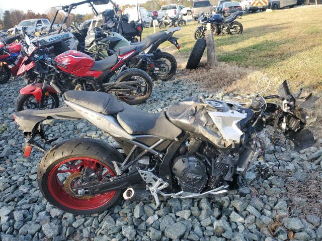 Global Auto Auctions: 2024 SUZUKI GSX800 F