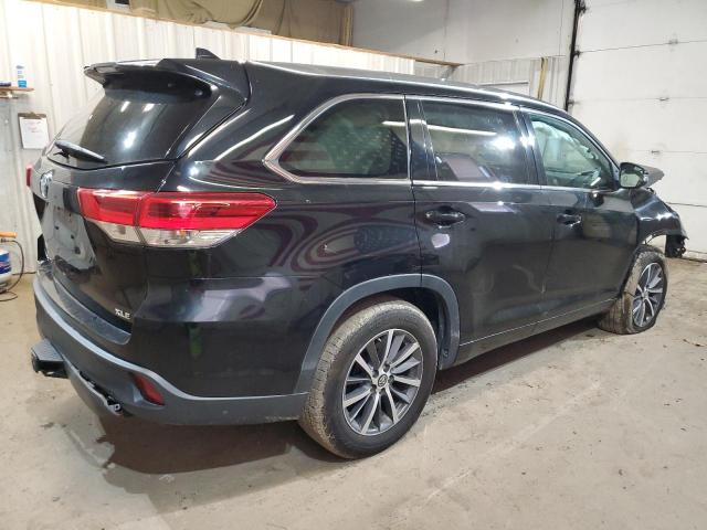 VIN 5TDKZRFH9JS542633 2018 Toyota Highlander, SE no.3