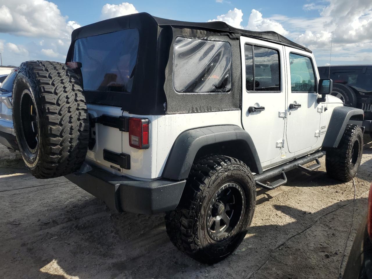 Lot #3028077506 2017 JEEP WRANGLER U