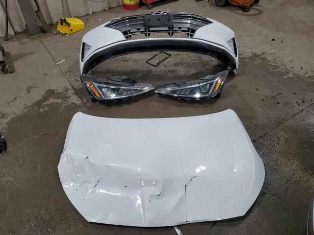 2019 HYUNDAI ELANTRA SE - 5NPD74LF9KH415361