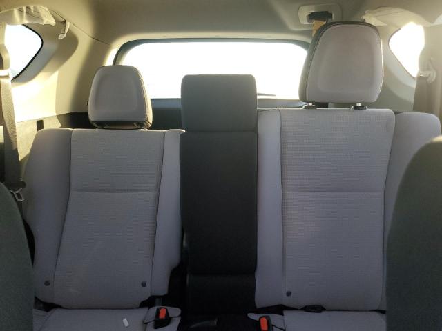 2017 TOYOTA RAV4 XLE - JTMWFREV3HJ104960