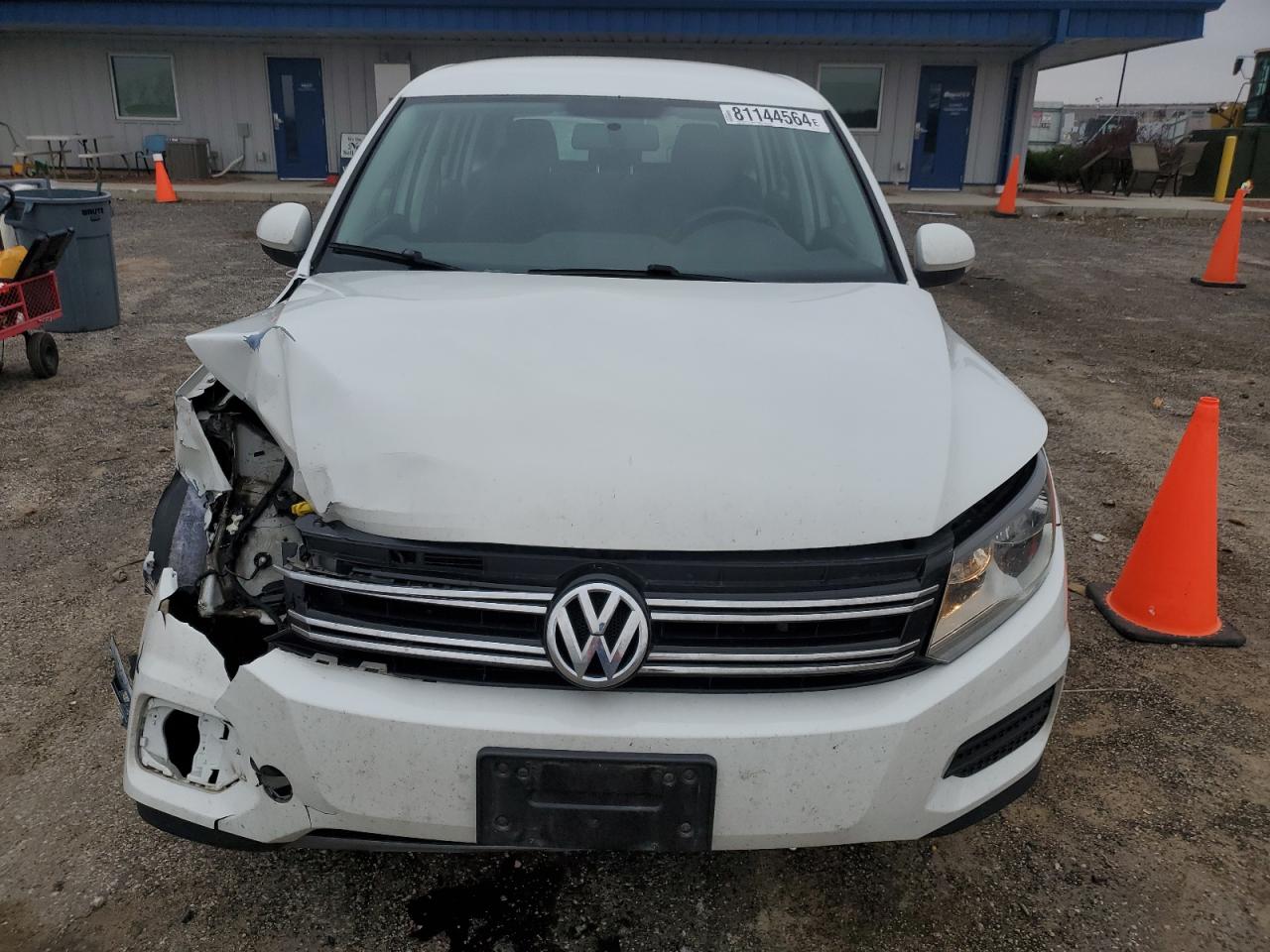 Lot #2989292645 2014 VOLKSWAGEN TIGUAN S