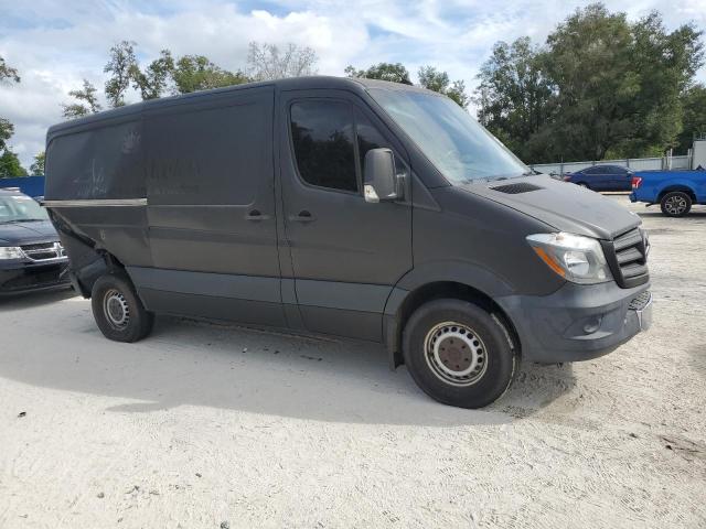 VIN WD3PE7DC1E5915974 2014 MERCEDES-BENZ SPRINTER no.4