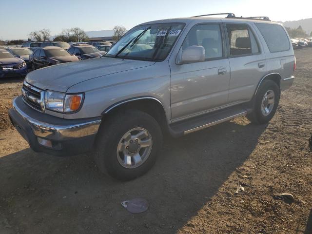 TOYOTA 4RUNNER SR