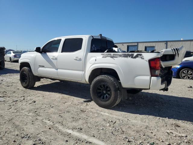 VIN 5TFCZ5AN1JX134907 2018 TOYOTA TACOMA no.2