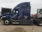 Lot #3023061113 2016 FREIGHTLINER CASCADIA 1