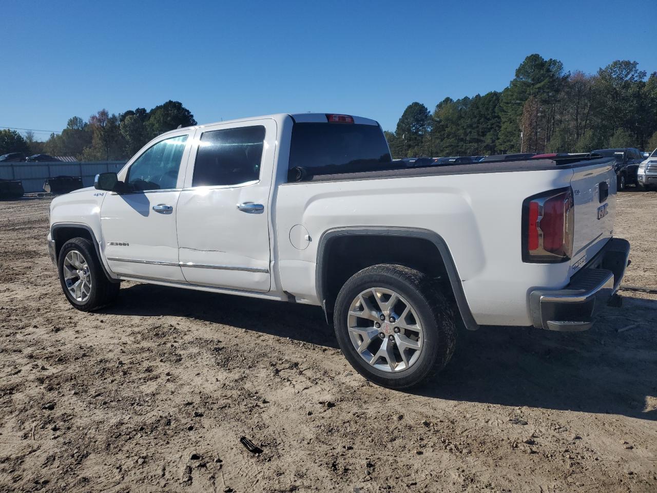 Lot #2976931602 2018 GMC SIERRA K15