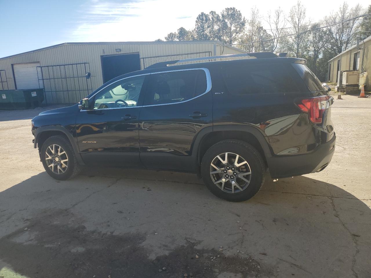 Lot #2988897044 2023 GMC ACADIA SLT