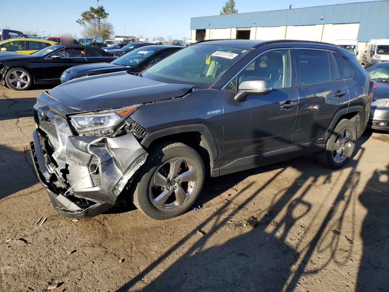 Lot #3036980724 2021 TOYOTA RAV4 XLE P