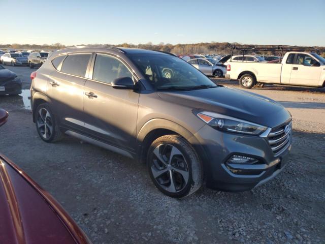 VIN KM8J33A24HU450747 2017 HYUNDAI TUCSON no.4