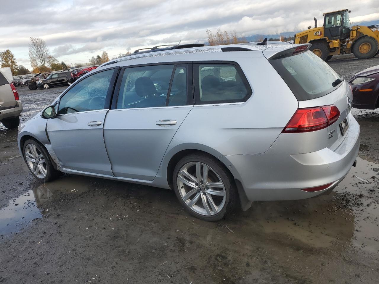 Lot #2994572842 2017 VOLKSWAGEN GOLF SPORT