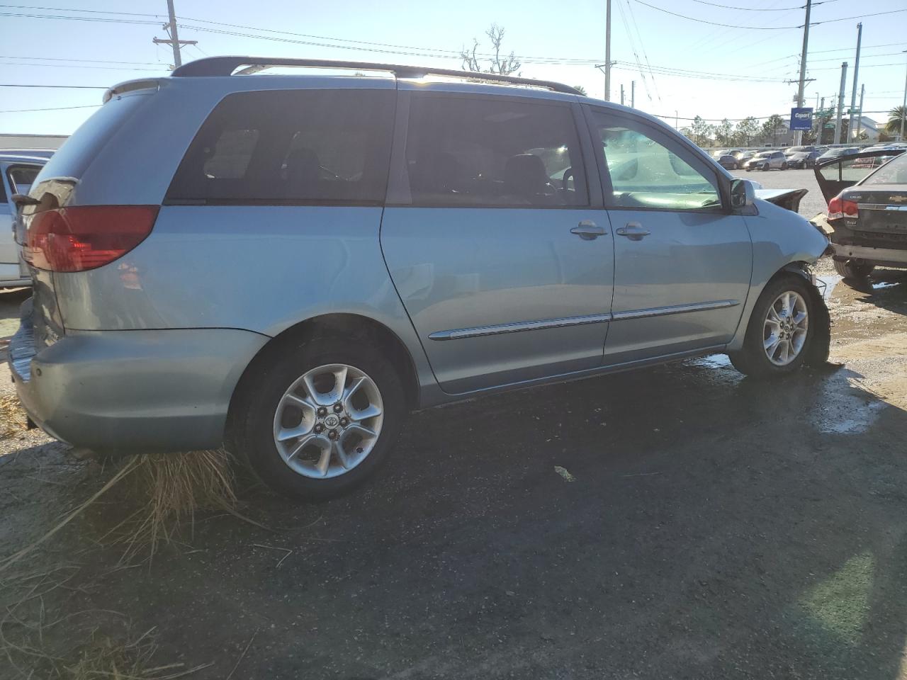 Lot #3030218153 2004 TOYOTA SIENNA XLE