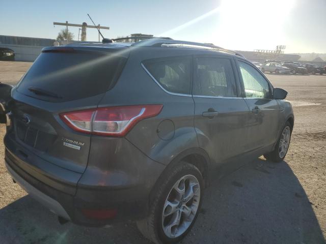 VIN 1FMCU0J99DUC14588 2013 FORD ESCAPE no.3