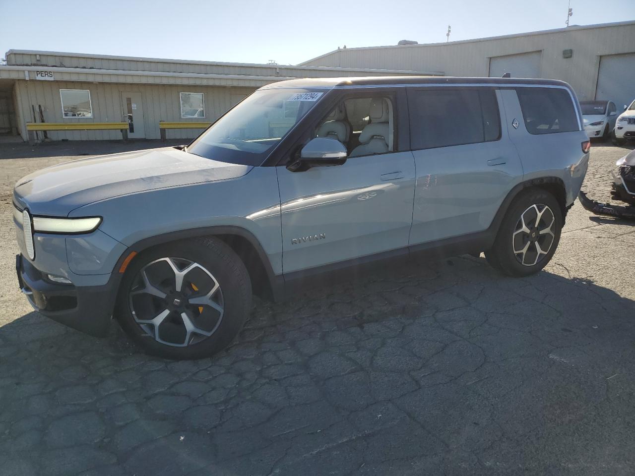 Rivian R1S 2024 Adventure