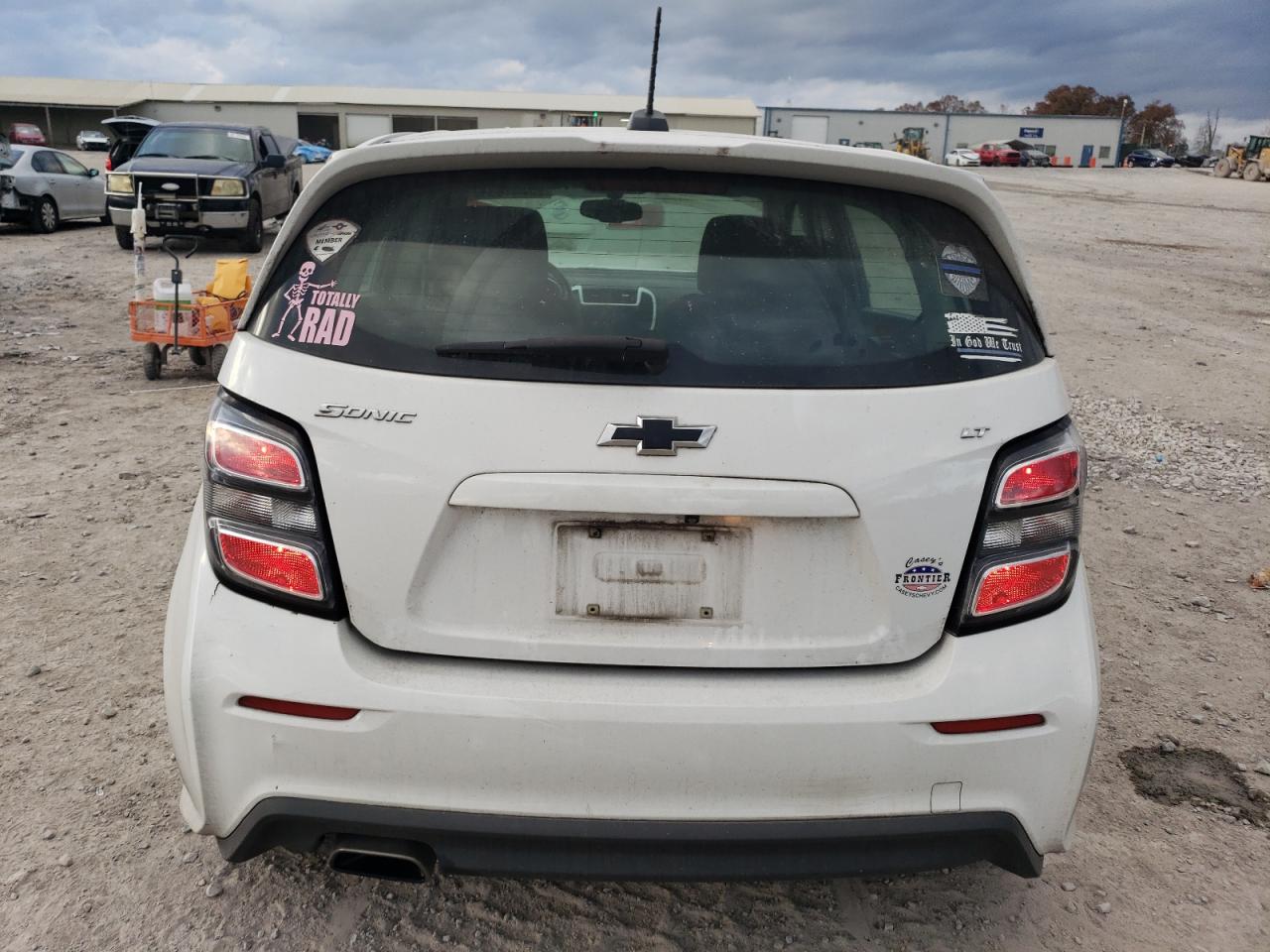 Lot #3042059199 2018 CHEVROLET SONIC LT