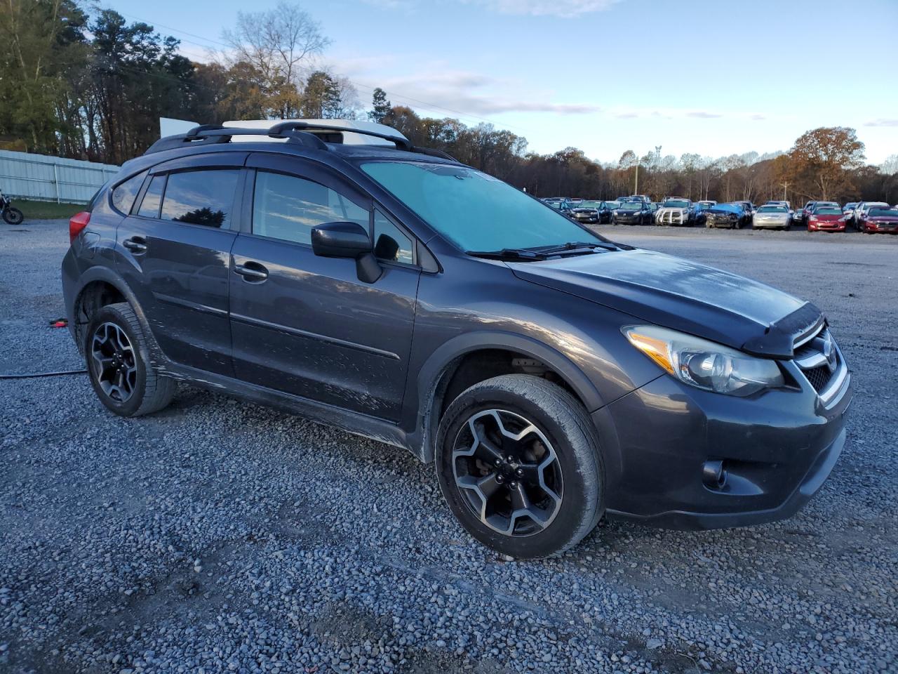 Lot #3028221025 2015 SUBARU XV CROSSTR