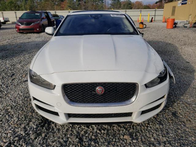 2019 JAGUAR XE SAJAR4FX6KCP52410