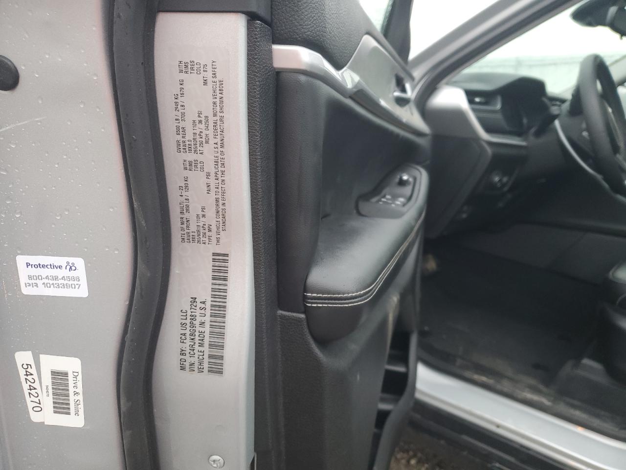 JEEP GRAND CHEROKEE L LIMITED