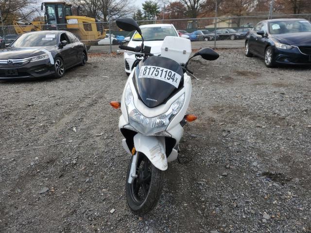 HONDA PCX 2011 white  gas MLHJF2802B5002144 photo #3