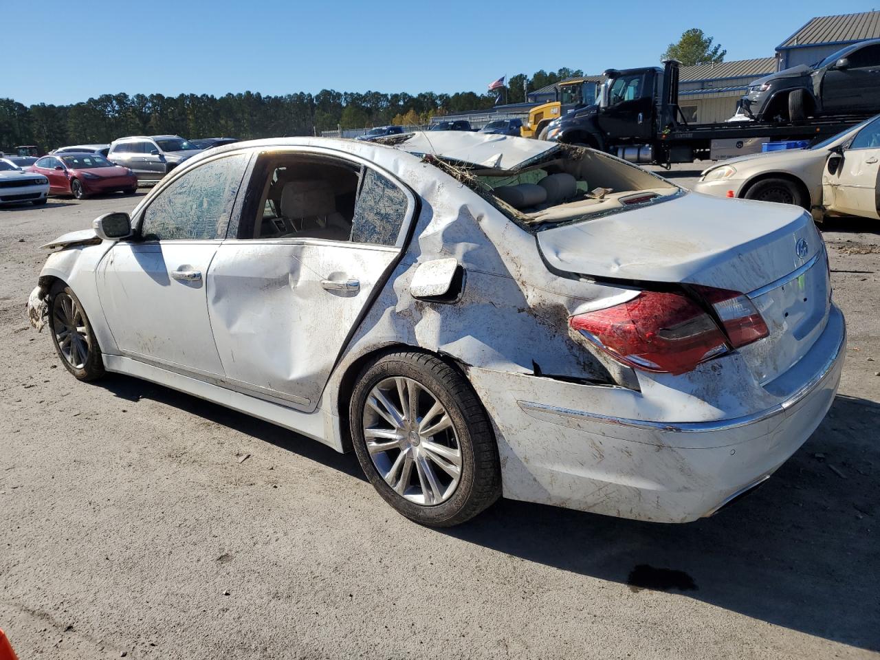 Lot #3028514930 2012 HYUNDAI GENESIS 5.