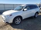 MITSUBISHI OUTLANDER photo