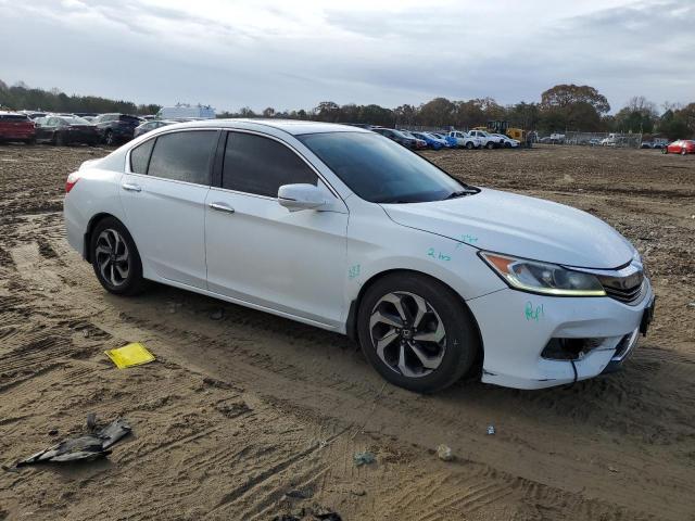 VIN 1HGCR3F88HA009036 2017 HONDA ACCORD no.4