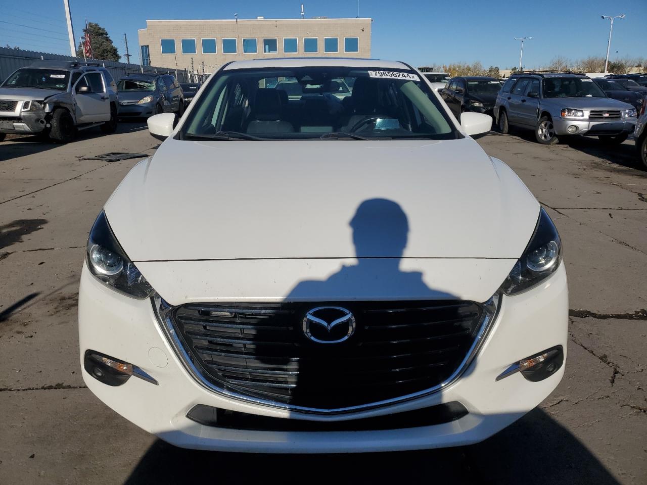 Lot #2991946216 2017 MAZDA 3 GRAND TO