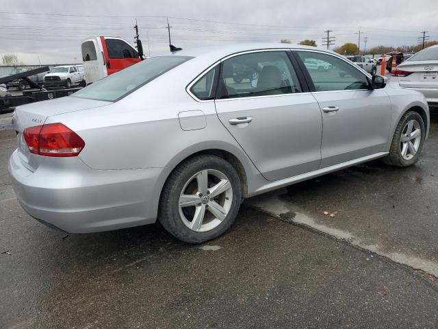 VIN 1VWBN7A35DC126013 2013 Volkswagen Passat, SE no.3