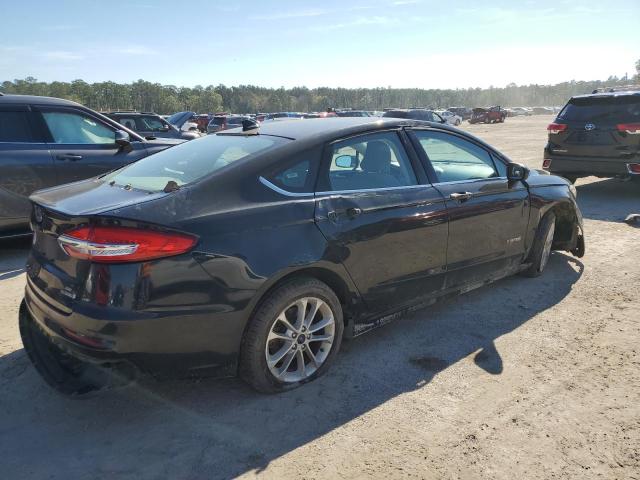 VIN 3FA6P0LU0KR225516 2019 Ford Fusion, SE no.3