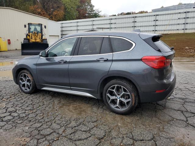 VIN WBXHU7C30J3F04477 2018 BMW X1 no.2