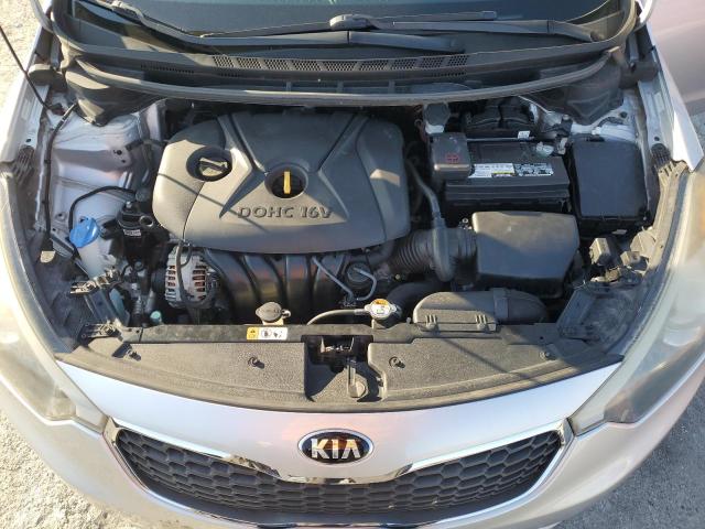 VIN KNAFK4A61F5314716 2015 KIA Forte, LX no.11