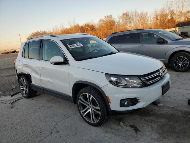 VIN WVGVV7AX2HK011749 2017 VOLKSWAGEN TIGUAN no.4