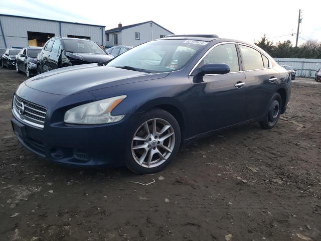 NISSAN MAXIMA S