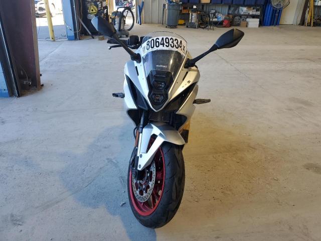 2024 SUZUKI GSX800 F JS1EM13B8R7103288