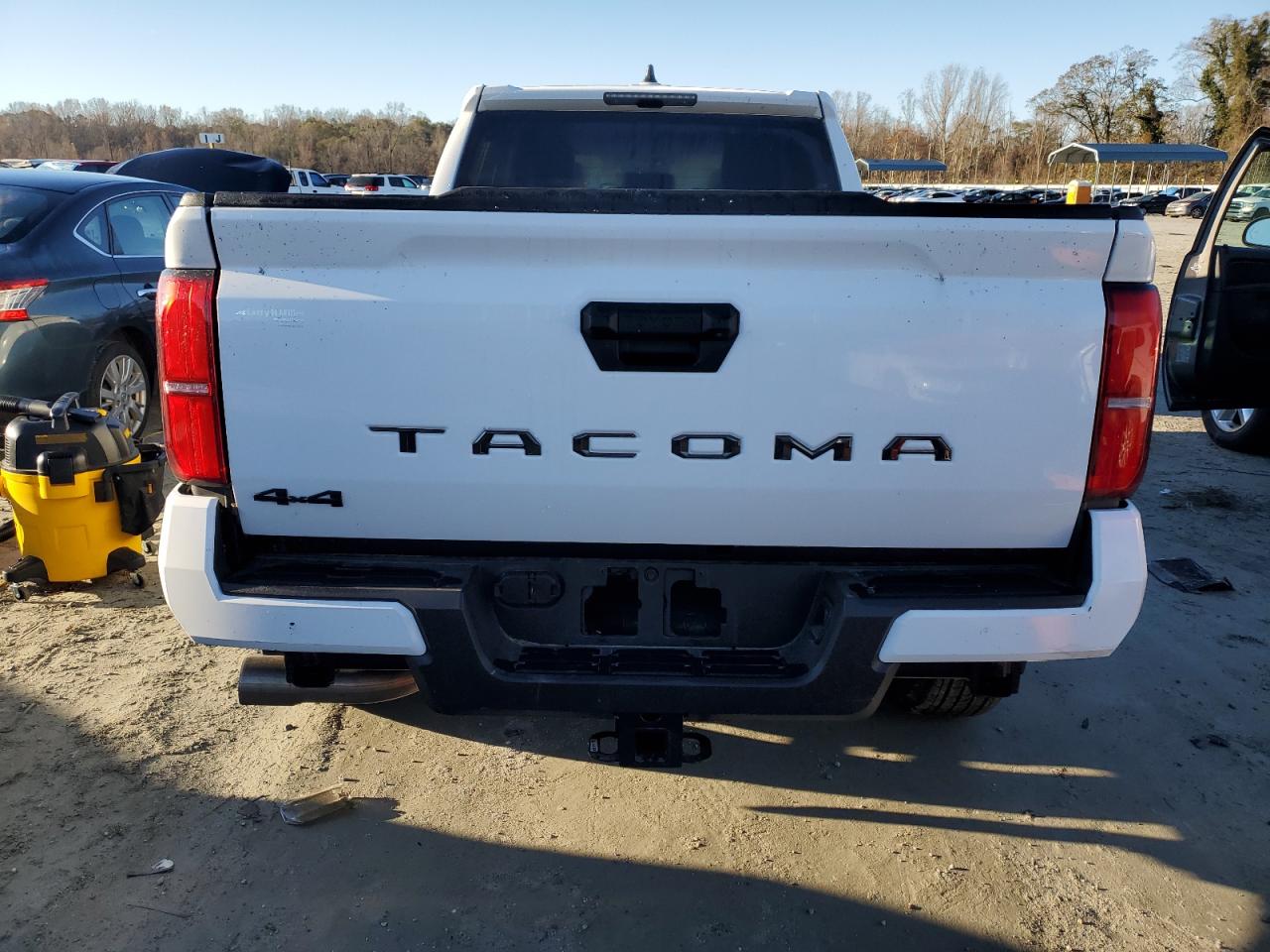 Lot #3006504116 2024 TOYOTA TACOMA DOU