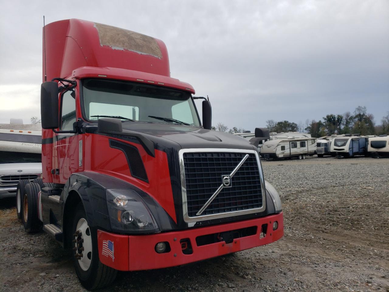 Lot #2996666547 2016 VOLVO VN VNL