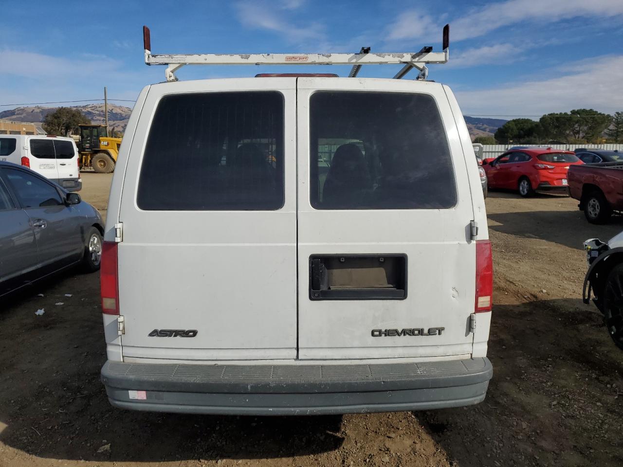 Lot #2991366904 2003 CHEVROLET ASTRO