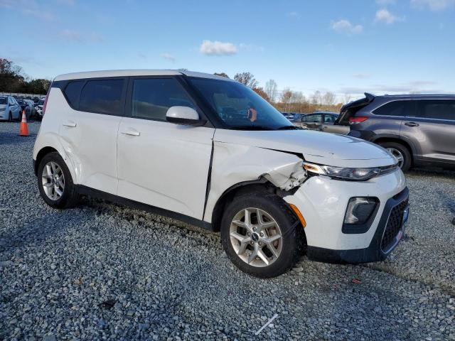 2022 KIA SOUL LX - KNDJ23AU3N7177688