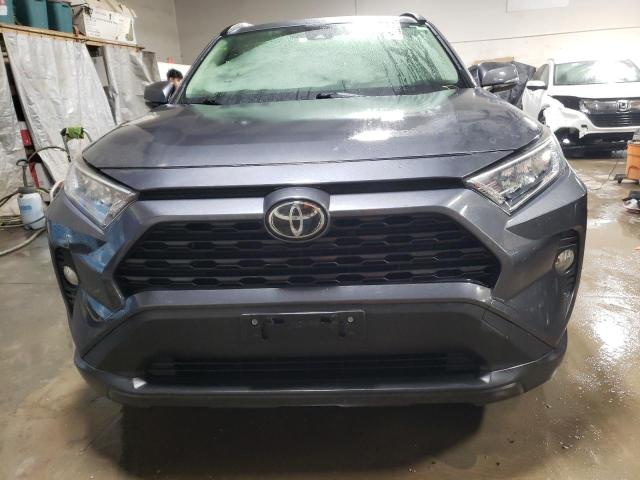 2019 TOYOTA RAV4 XLE - JTMP1RFV7KD502986