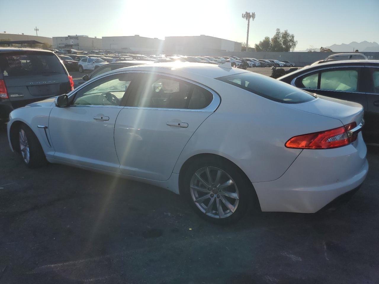 Lot #2993778186 2015 JAGUAR XF 2.0T PR